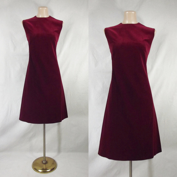 Vintage Dresses & Skirts - VINTAGE 60s Crimson Red Velvet MOD Shift Dress